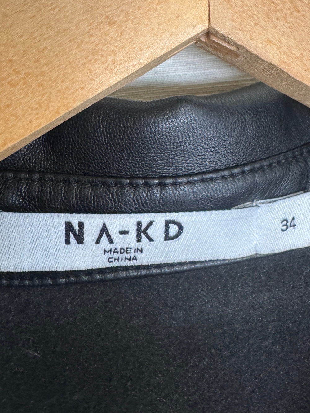 NA-KD Women’s 34 Extra Small Black Faux Leather Shirt Jacket Shacket - Picture 4 of 8
